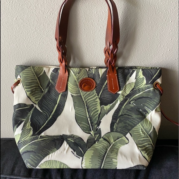 Dooney & Bourke Handbags - Dooney and Bourke Banana Leaf Tote